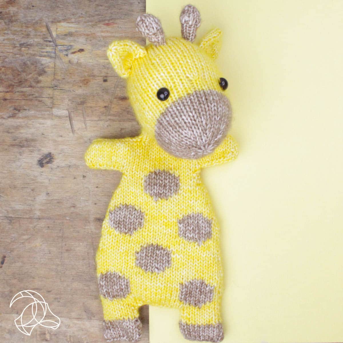 Strickpaket mit Strickanleitung Kuscheltier giraffe